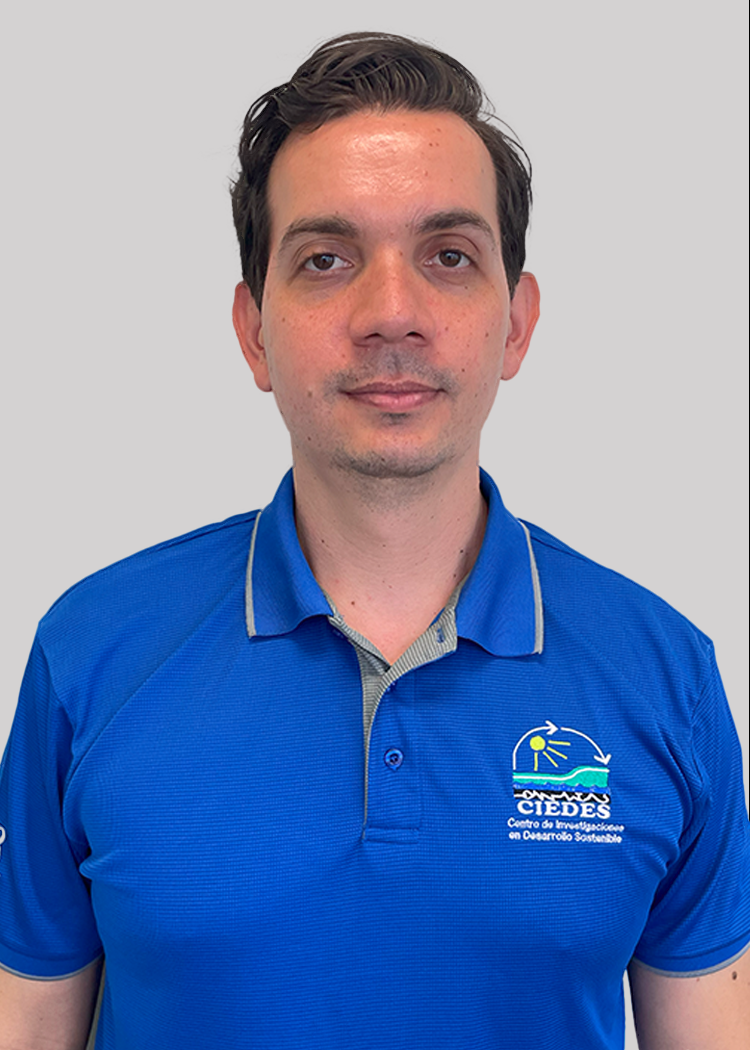 Marco Arias Hernéndez, MBA.